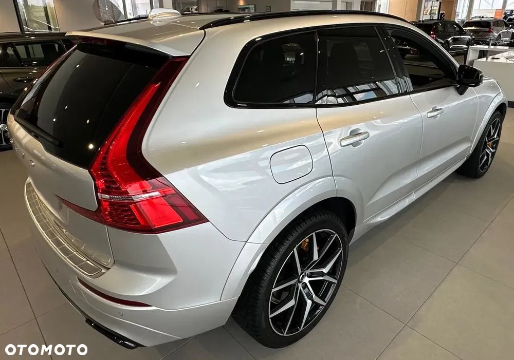 Volvo XC 60 T8 Plug-In Hybrid AWD Polestar Engineered - 3