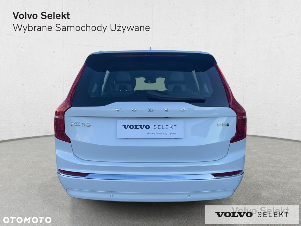 Volvo XC 90 - 8