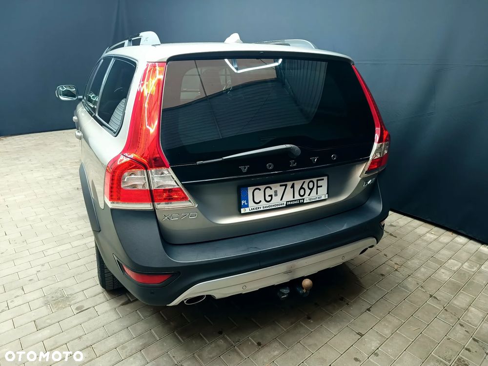 Volvo XC 70 - 12