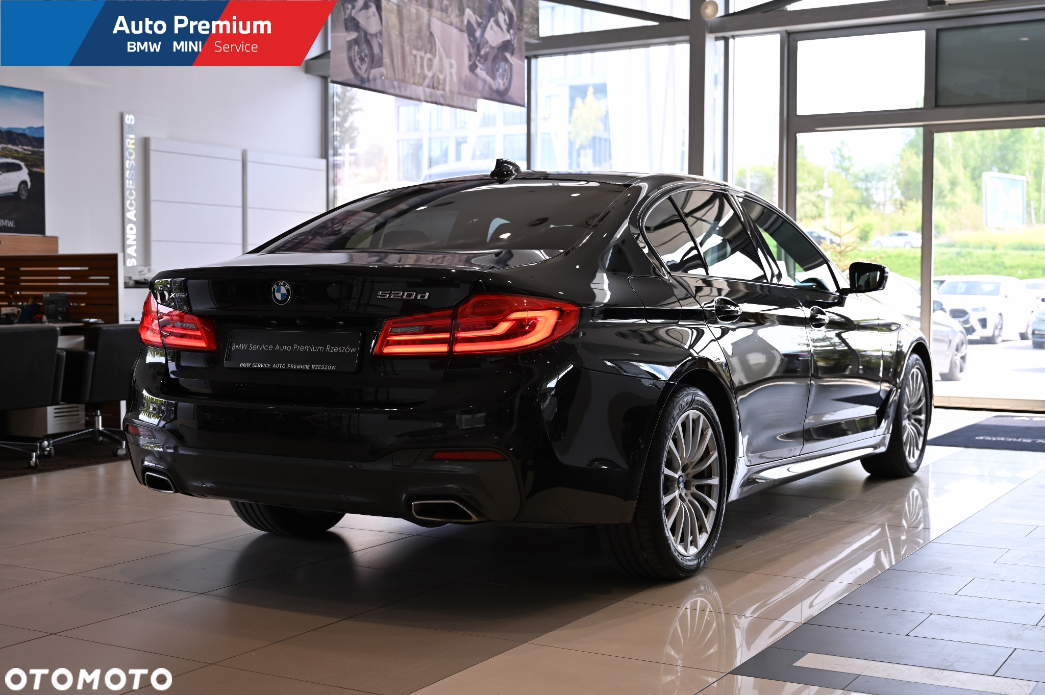 BMW Seria 5 520d xDrive - 8