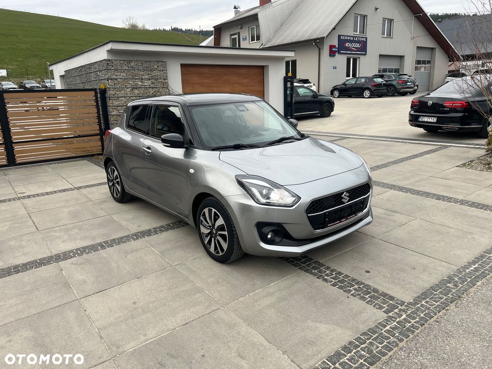 Suzuki Swift 1.2 Premium Plus - 3