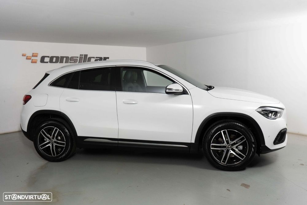Mercedes-Benz GLA 250 e - 9