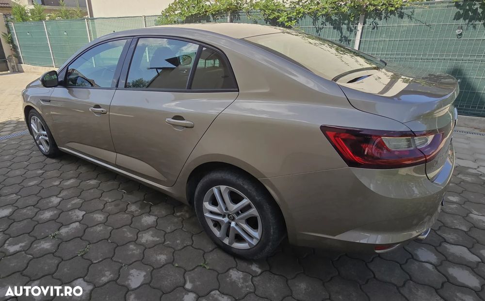 Renault Megane 1.5 dCI Life - 3