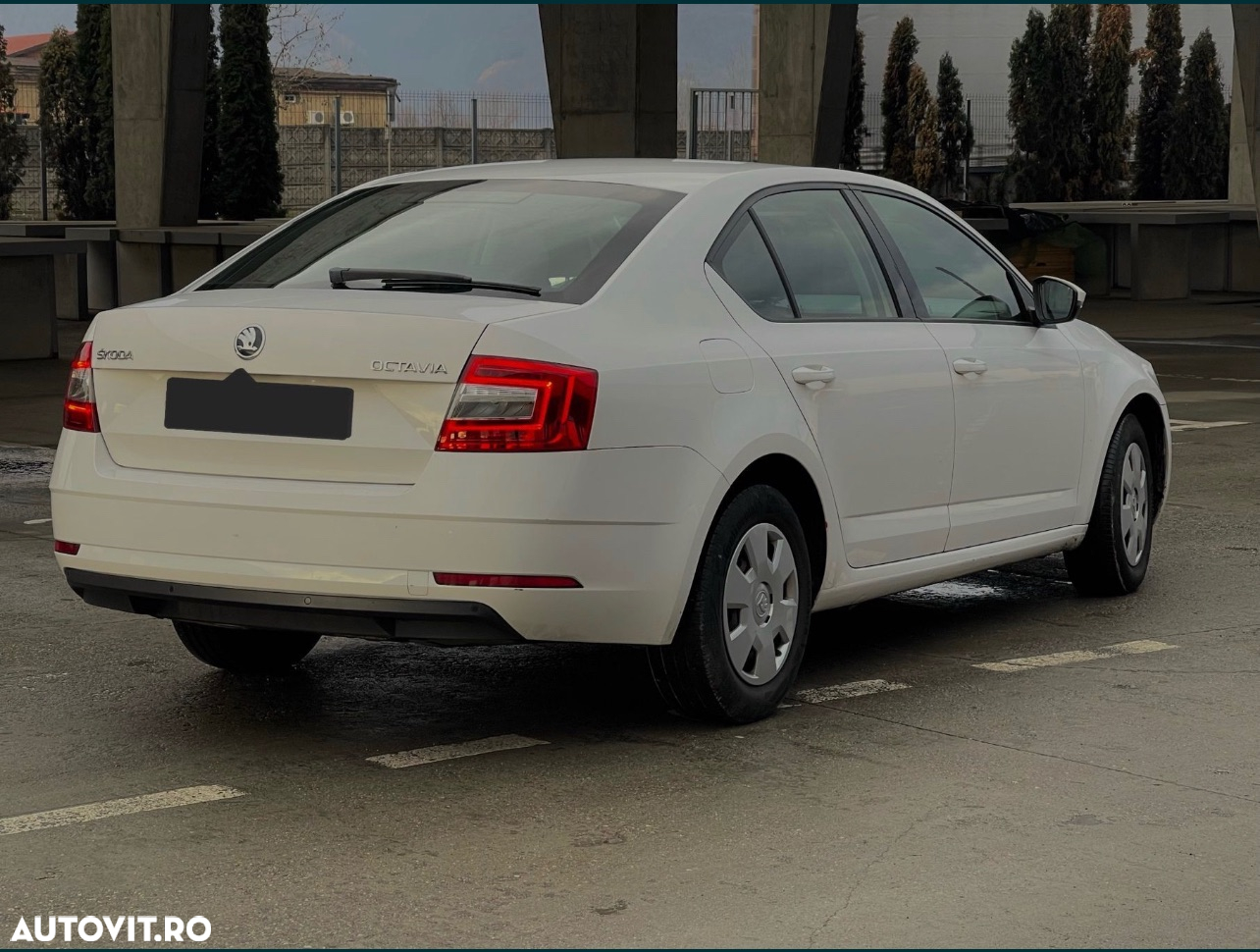 Skoda Octavia - 5