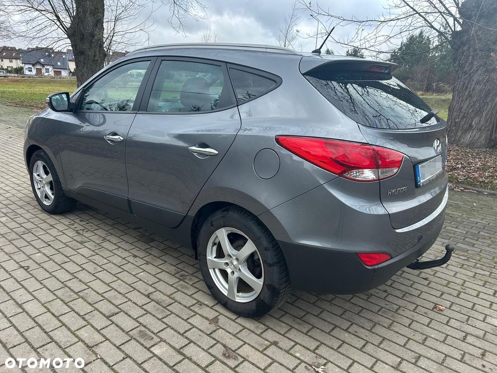 Hyundai ix35 1.6 2WD blue Style - 10