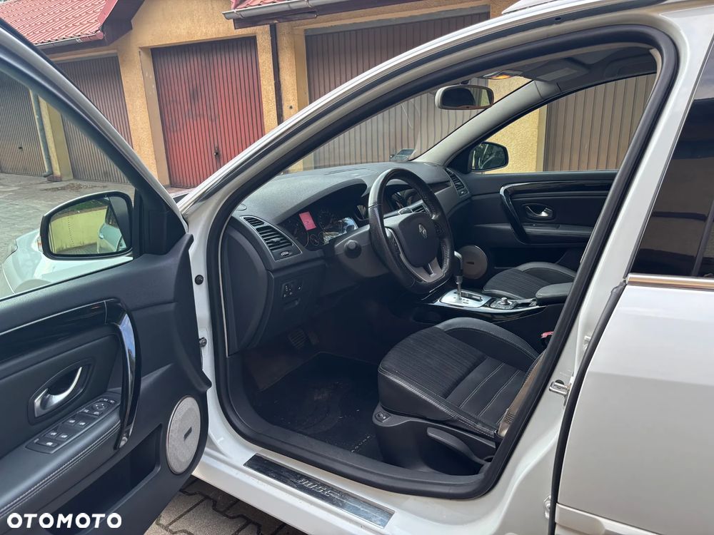 Renault Laguna 2.0 dCi Bose Edition - 15