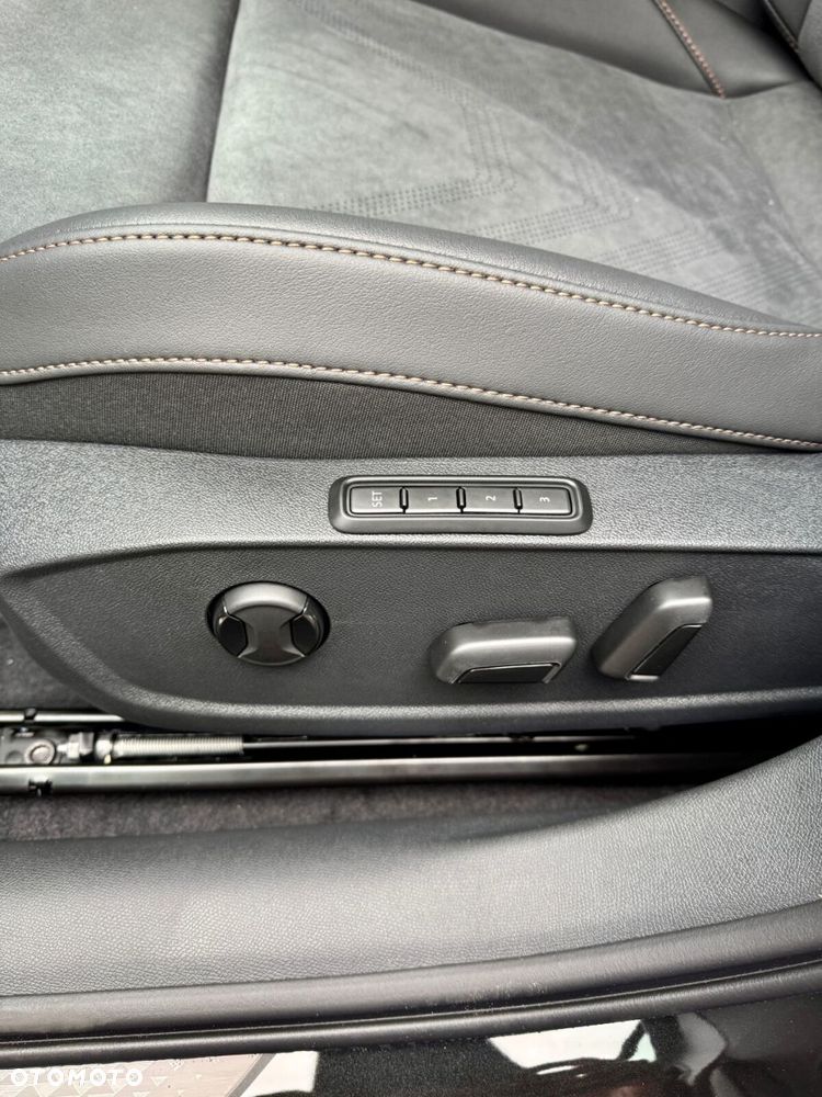 Cupra Leon Sportstourer - 25