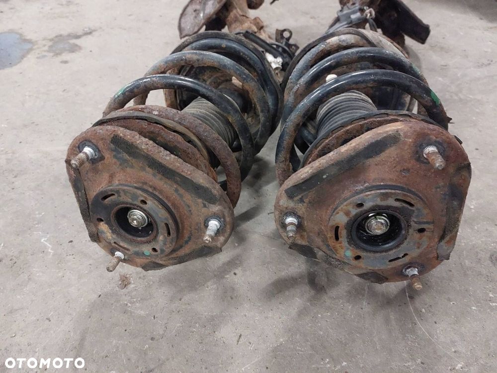 AMORTYZATOR ZWROTNICA LEWY + PRAWY PRZÓD COROLLA VERSO II 2.0 D4D - 2