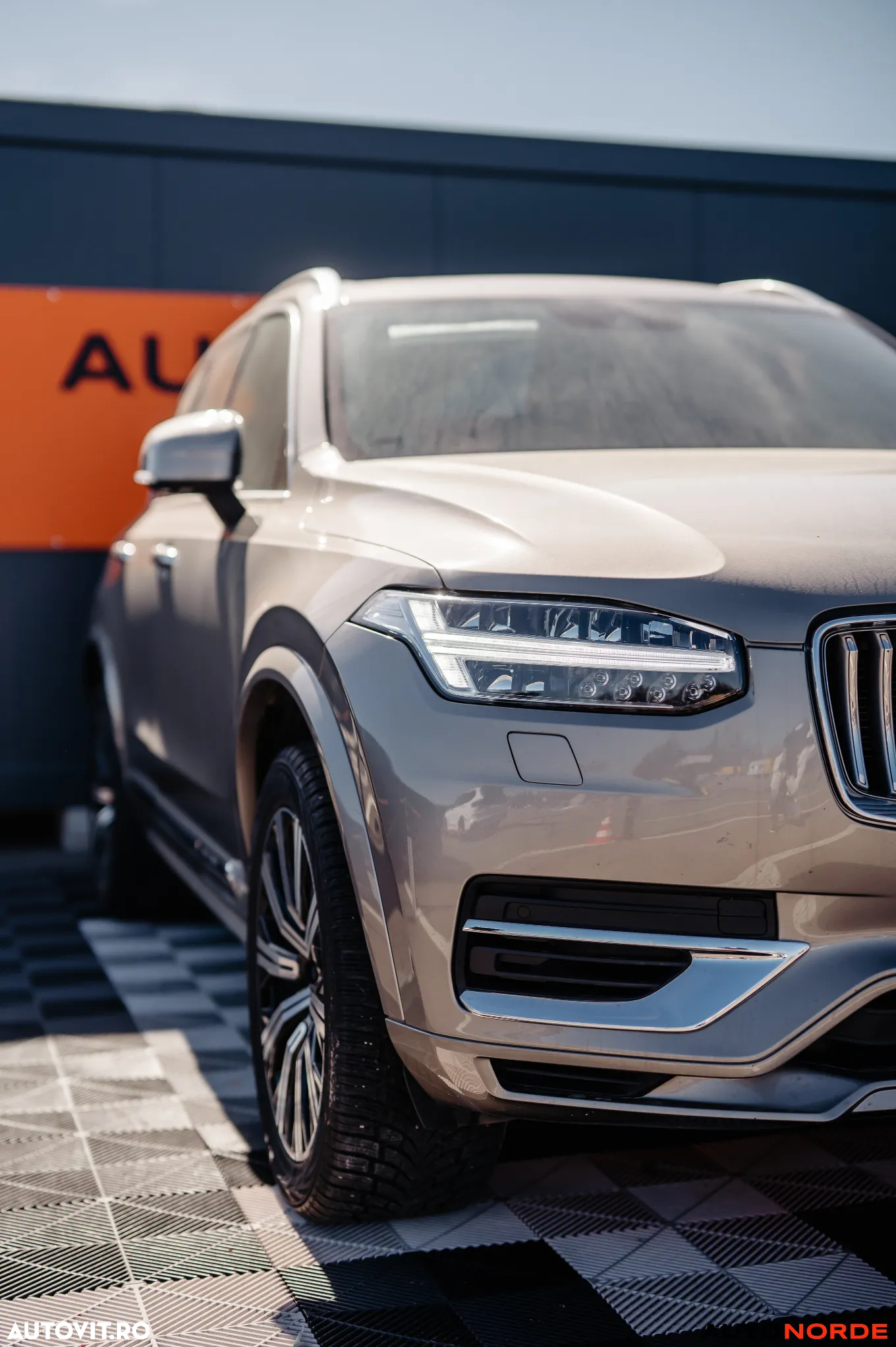 Volvo XC 90 Recharge T8 eAWD Inscription - 4