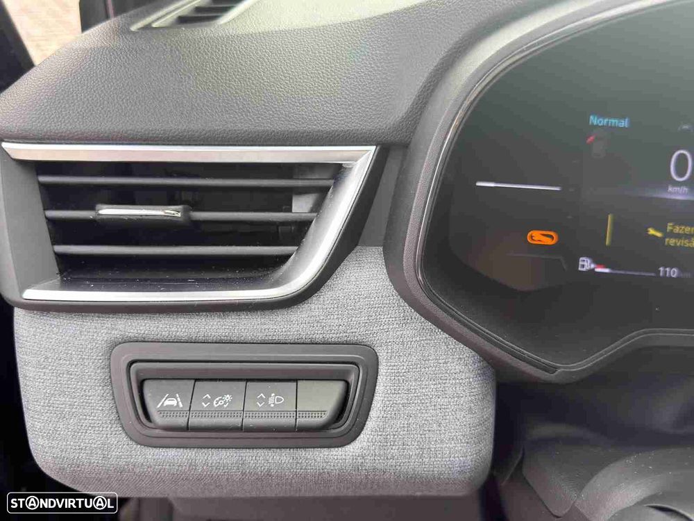 Renault Clio 1.0 TCe Evolution - 15