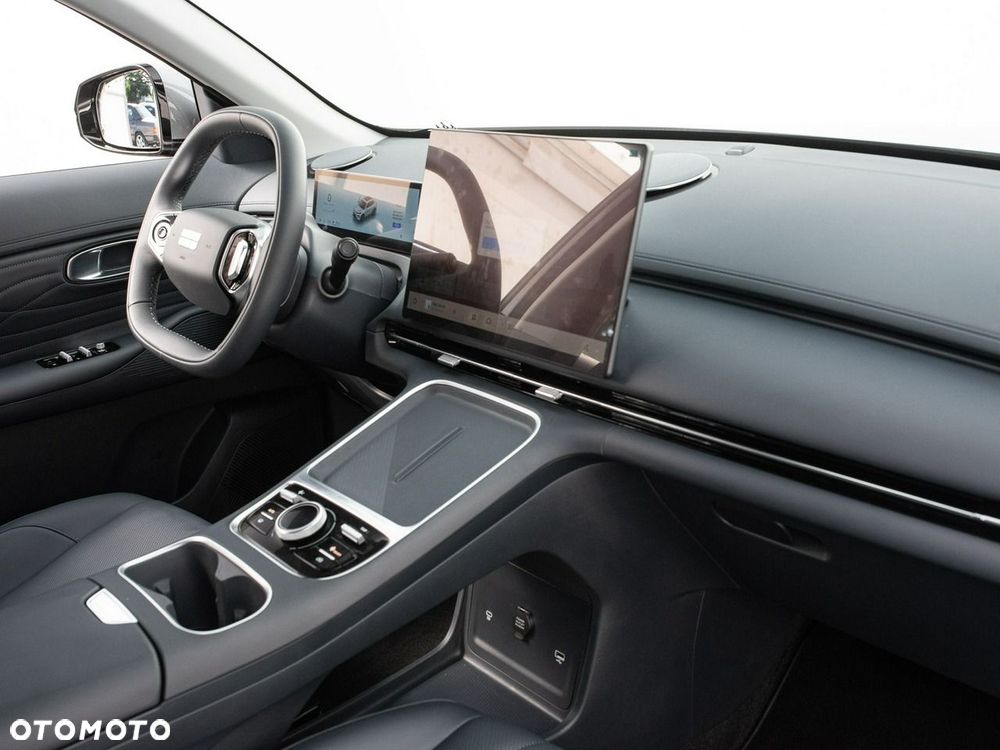 Geely Starray EM-i 1.5 PHEV Pro - 29