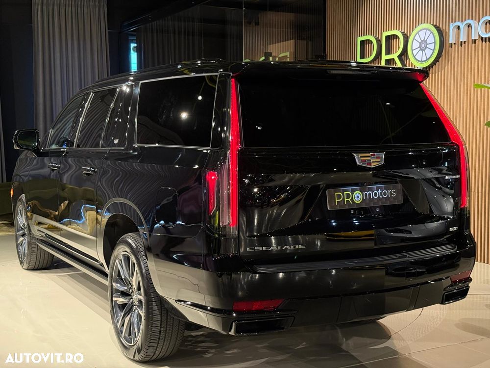 Cadillac Escalade 6.2 V8 ESV Platinum - 11