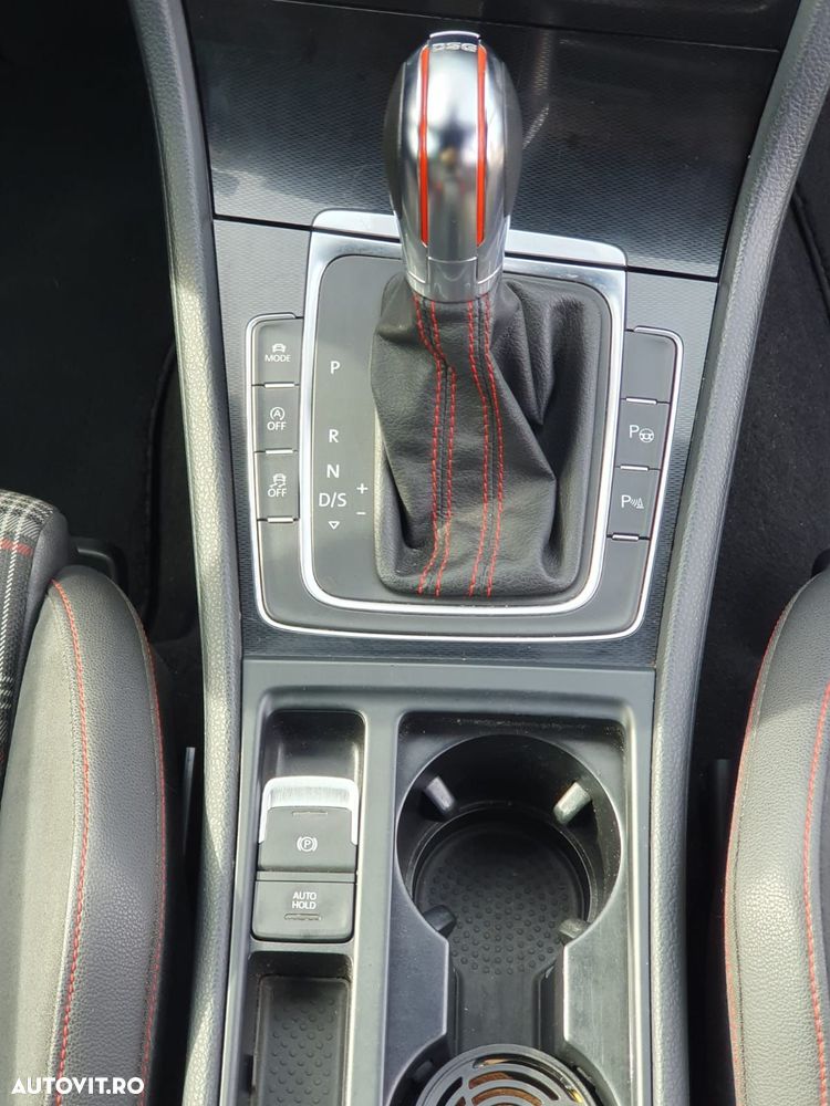 Volkswagen Golf GTI BlueMotion Technology DSG - 15