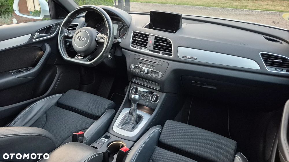 Audi Q3 2.0 TDI Quattro S tronic sport - 8