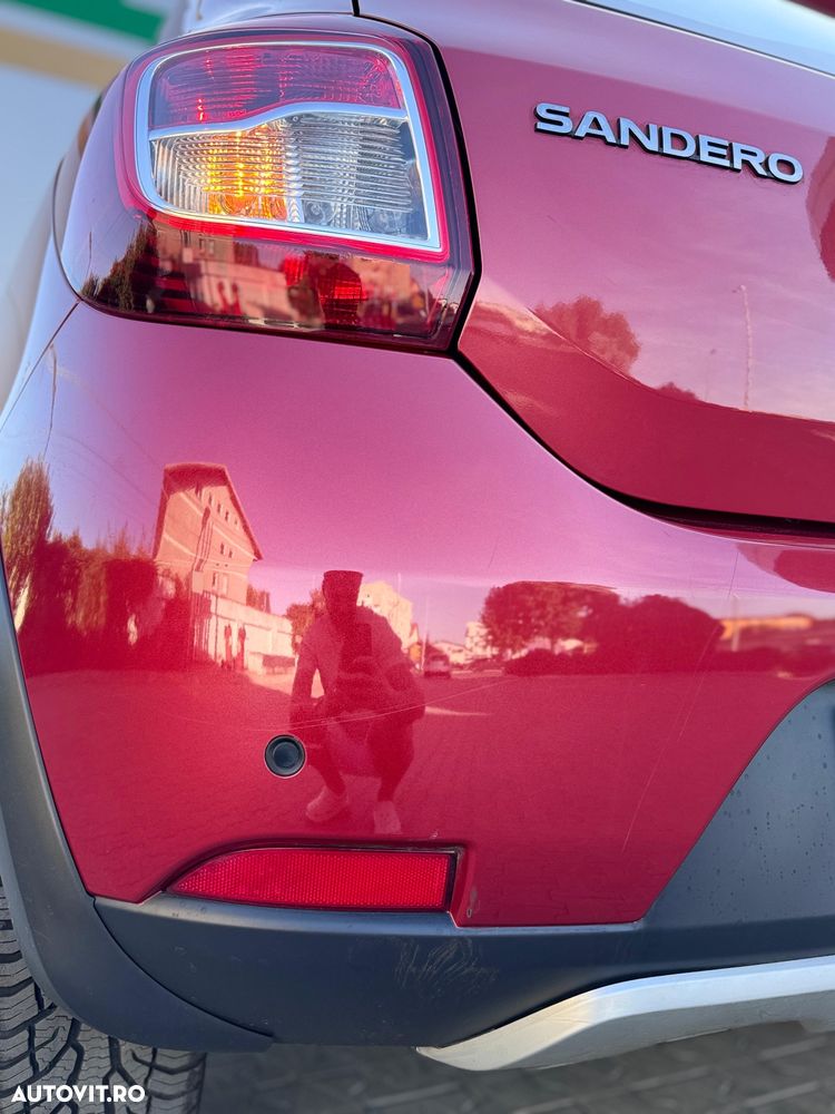 Dacia Sandero Stepway TCe 90 (S&S) Celebration - 14