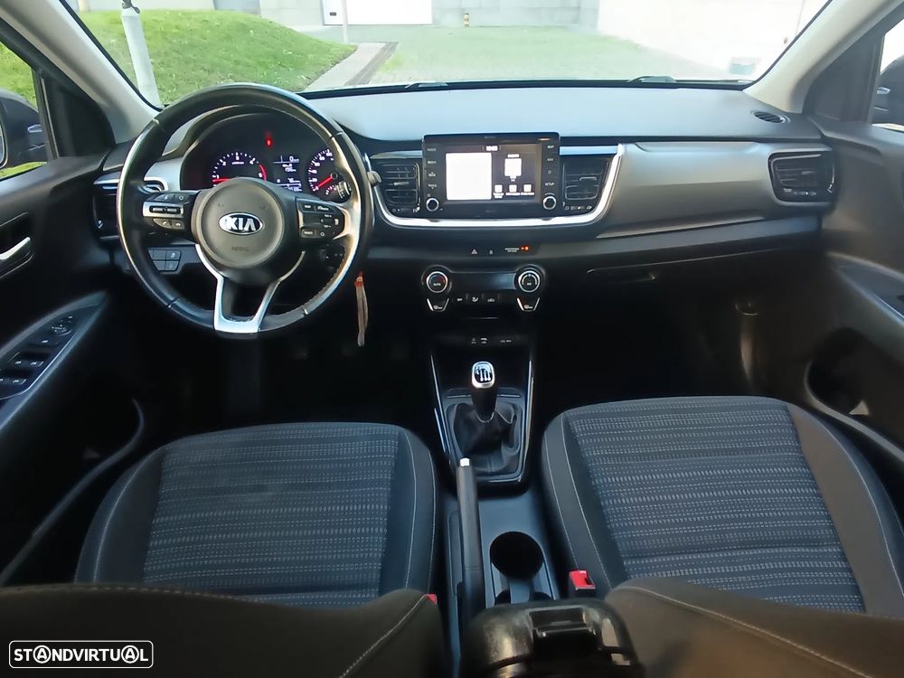 Kia Stonic 1.6 CRDi TX - 11