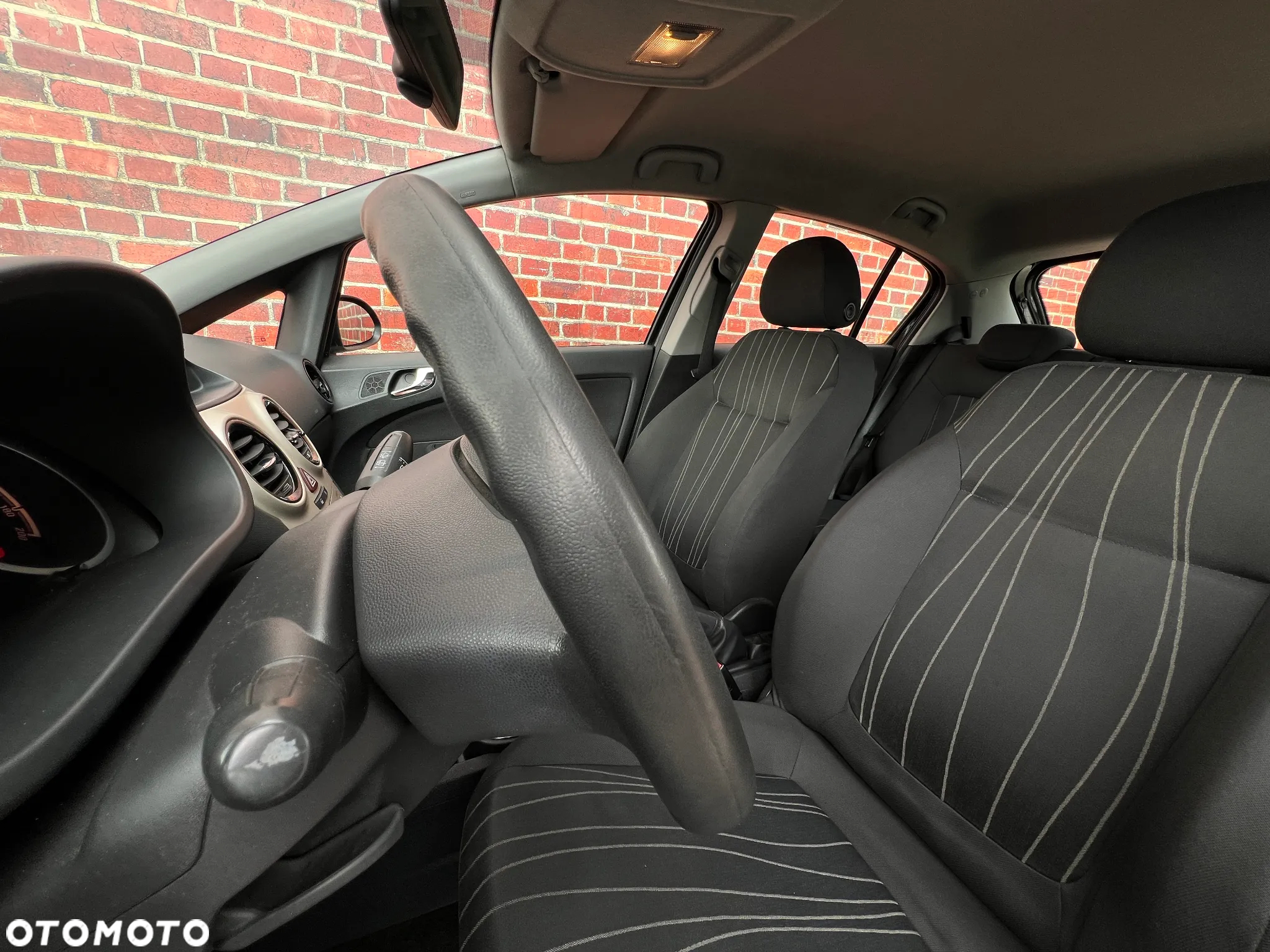 Opel Corsa - 13