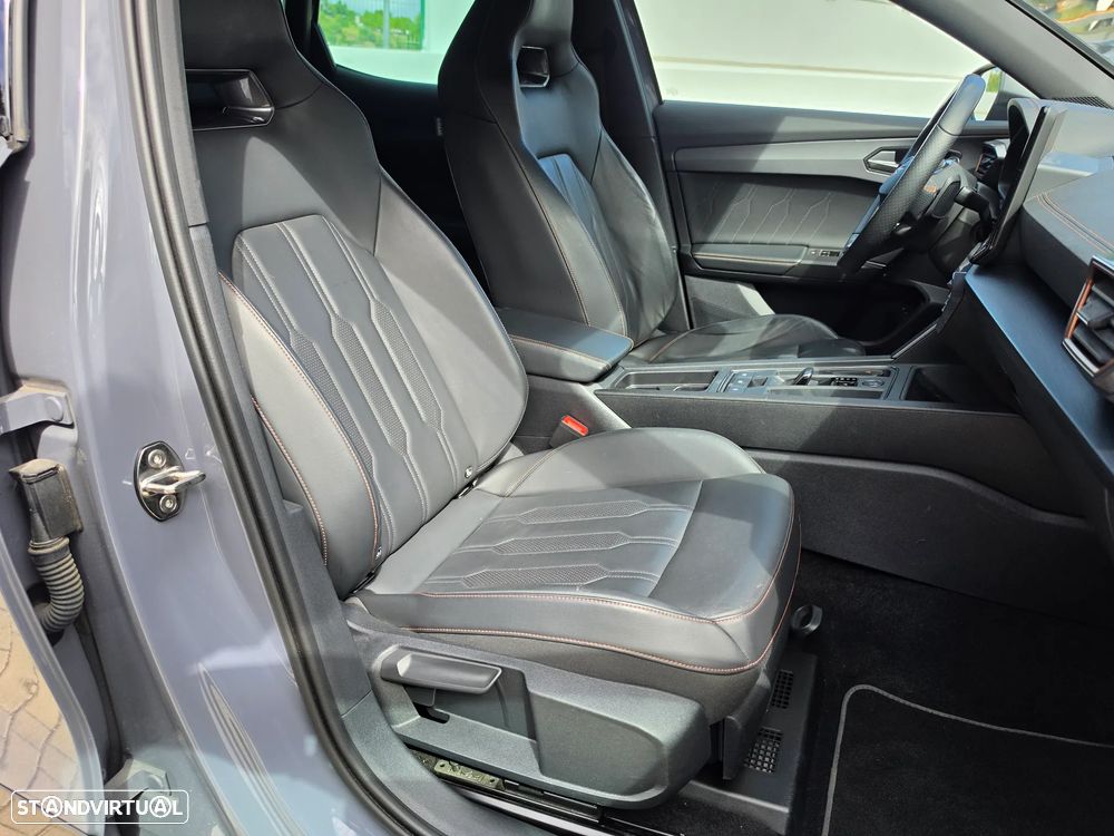 Cupra Formentor 1.4 e-Hybrid DSG VZ - 32