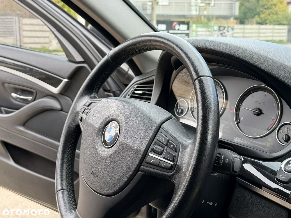 BMW Seria 5 - 21