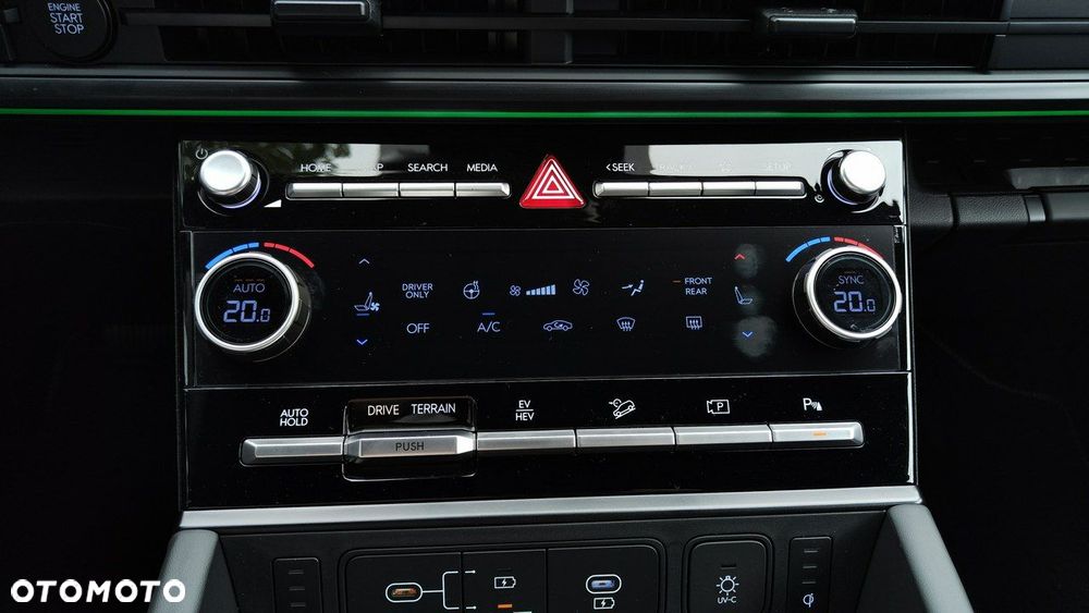 Hyundai Santa Fe 1.6 T-GDI PHEV Calligraphy 4WD 7os - 17