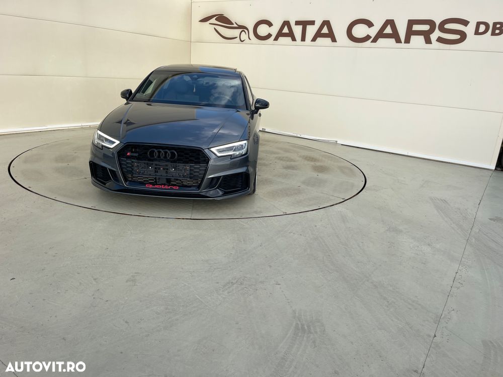 Audi RS3 - 2