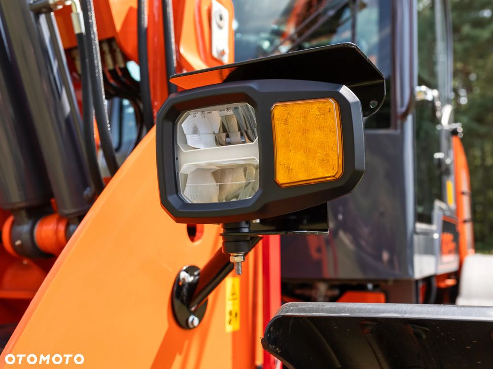 Inny NOWA ładowarka przegubowa teleskopowa TORQMATIK 825T - 18
