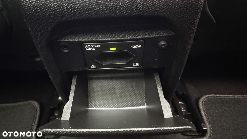 Peugeot 308 PureTech 130 GPF Black Edition - 21