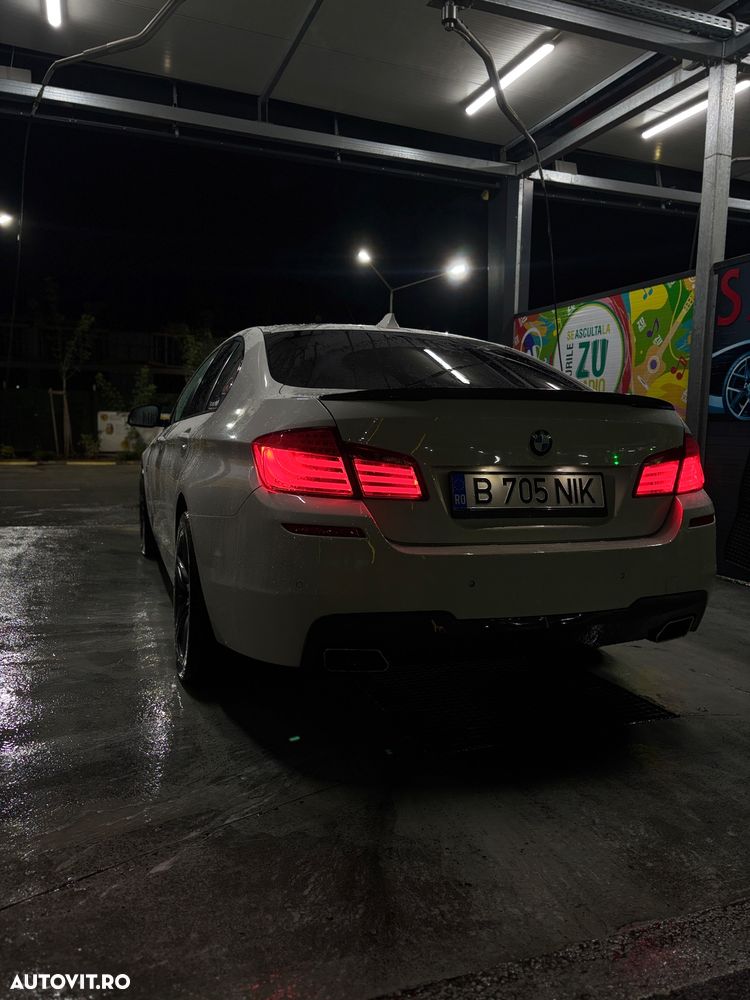 BMW Seria 5 520d Sport-Aut. - 3