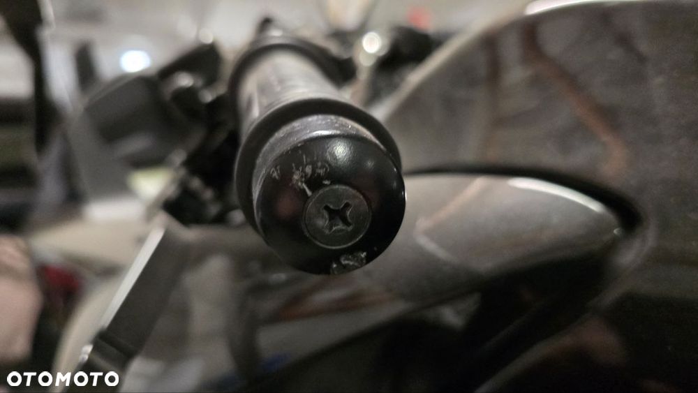 Honda CBF - 8