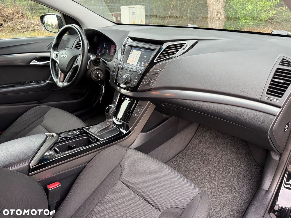 Hyundai i40 Kombi 1.7 CRDi DCT Style - 8
