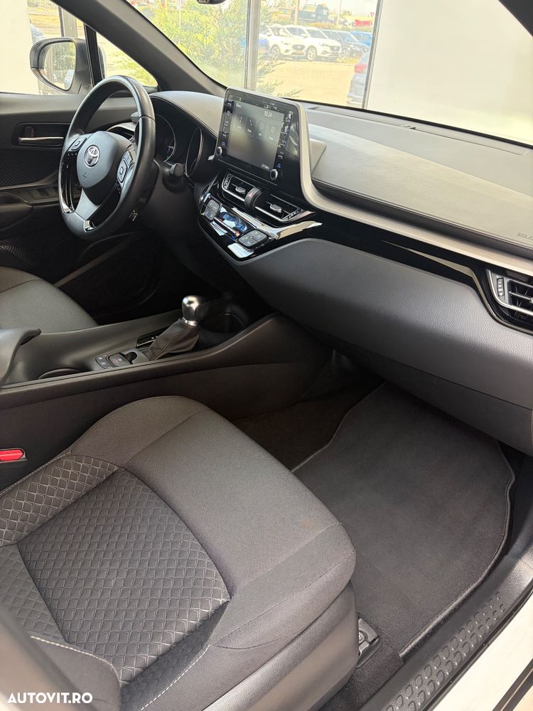 Toyota C-HR Business-Edition - 15
