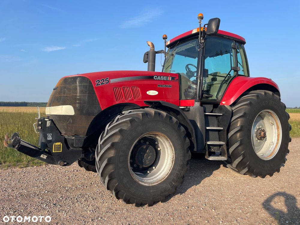 Case IH Magnum 225 - 1