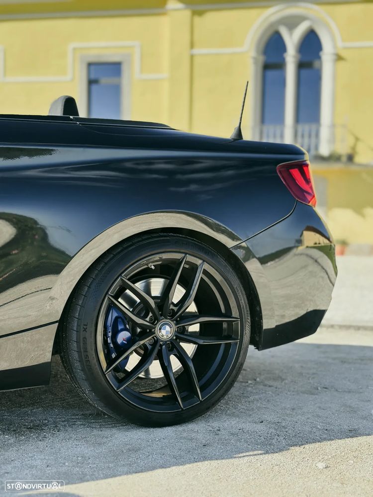 BMW 220 d Cabrio Pack M Auto - 4