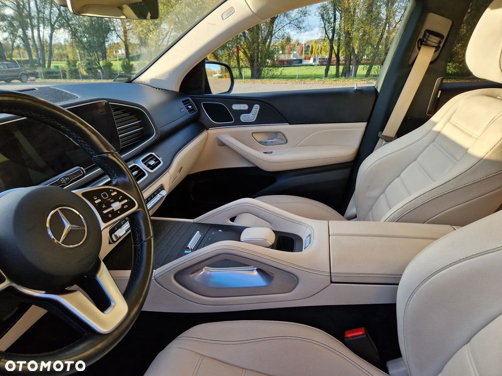 Mercedes-Benz GLE - 10