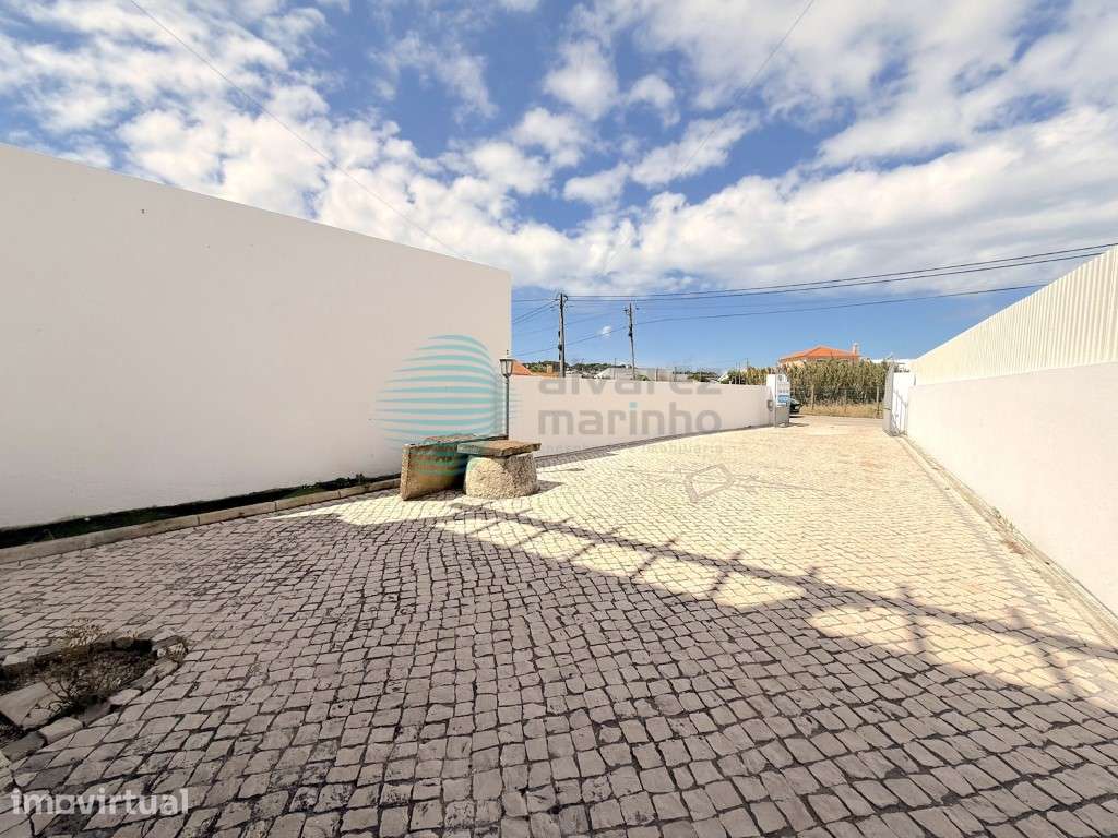 Moradia V3 com garagem e logradouro - Grande imagem: 3/60
