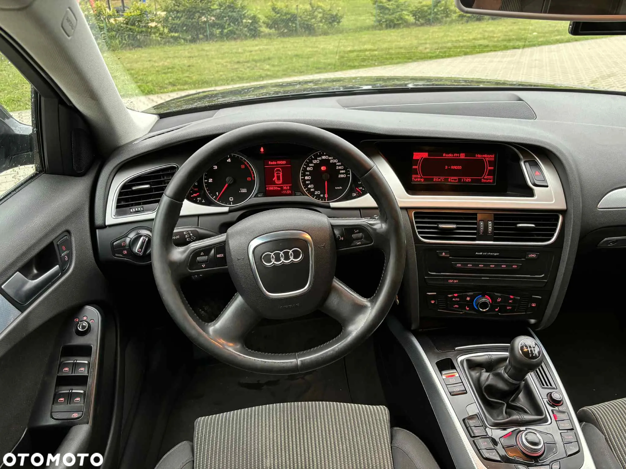 Audi A4 - 12