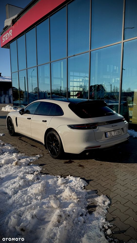 Porsche Panamera 4S - 5