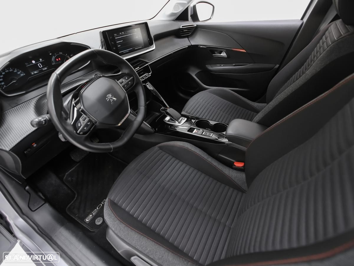 Peugeot e-208 50 kWh Active - 6