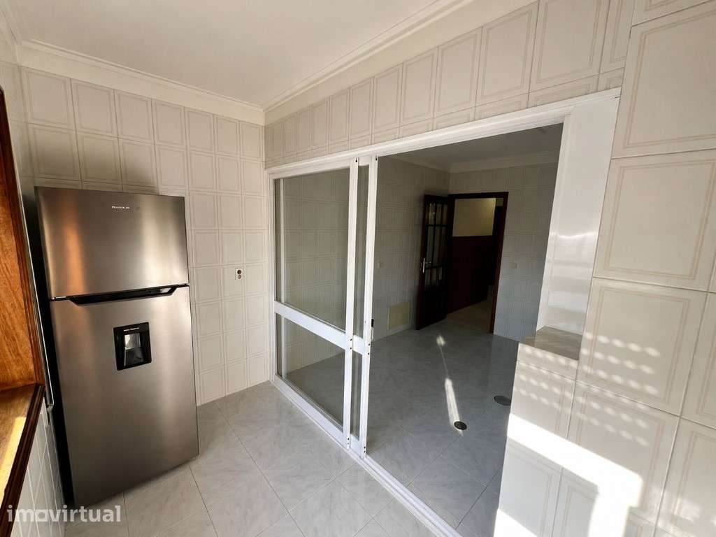 T2+1 com Box Fechada | Mafamude, Vila Nova de Gaia - Grande imagem: 2/9