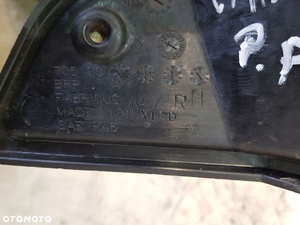 lampa prawa prawy przód canam renegade 1000 17 rok - 15
