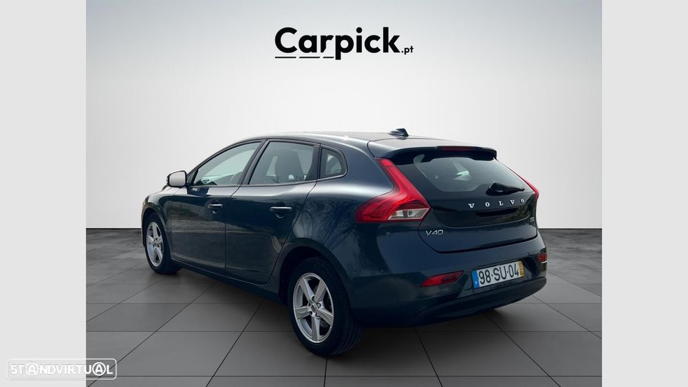 Volvo V40 2.0 D2 Kinetic - 4