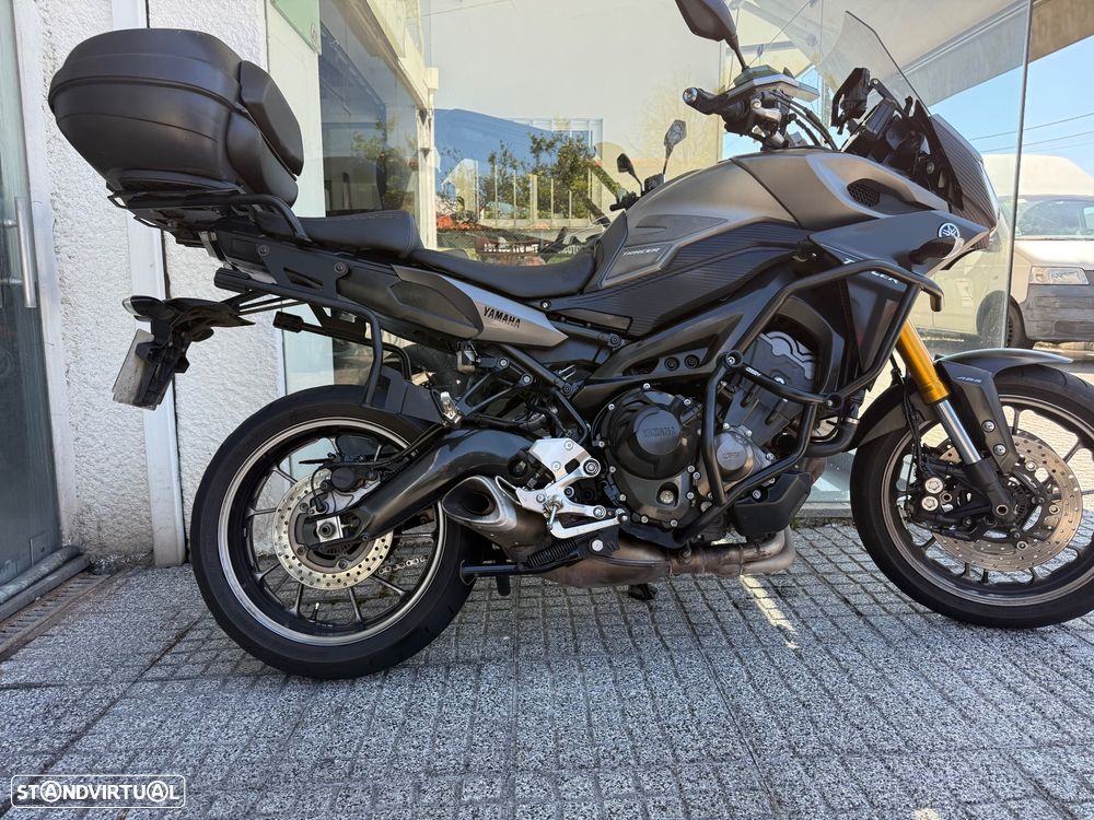 Yamaha MT-09 - 16