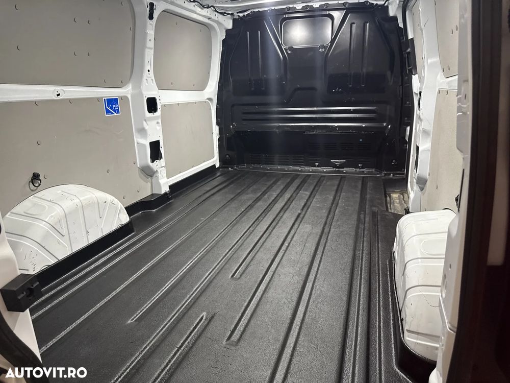 Ford TRANSIT - 21