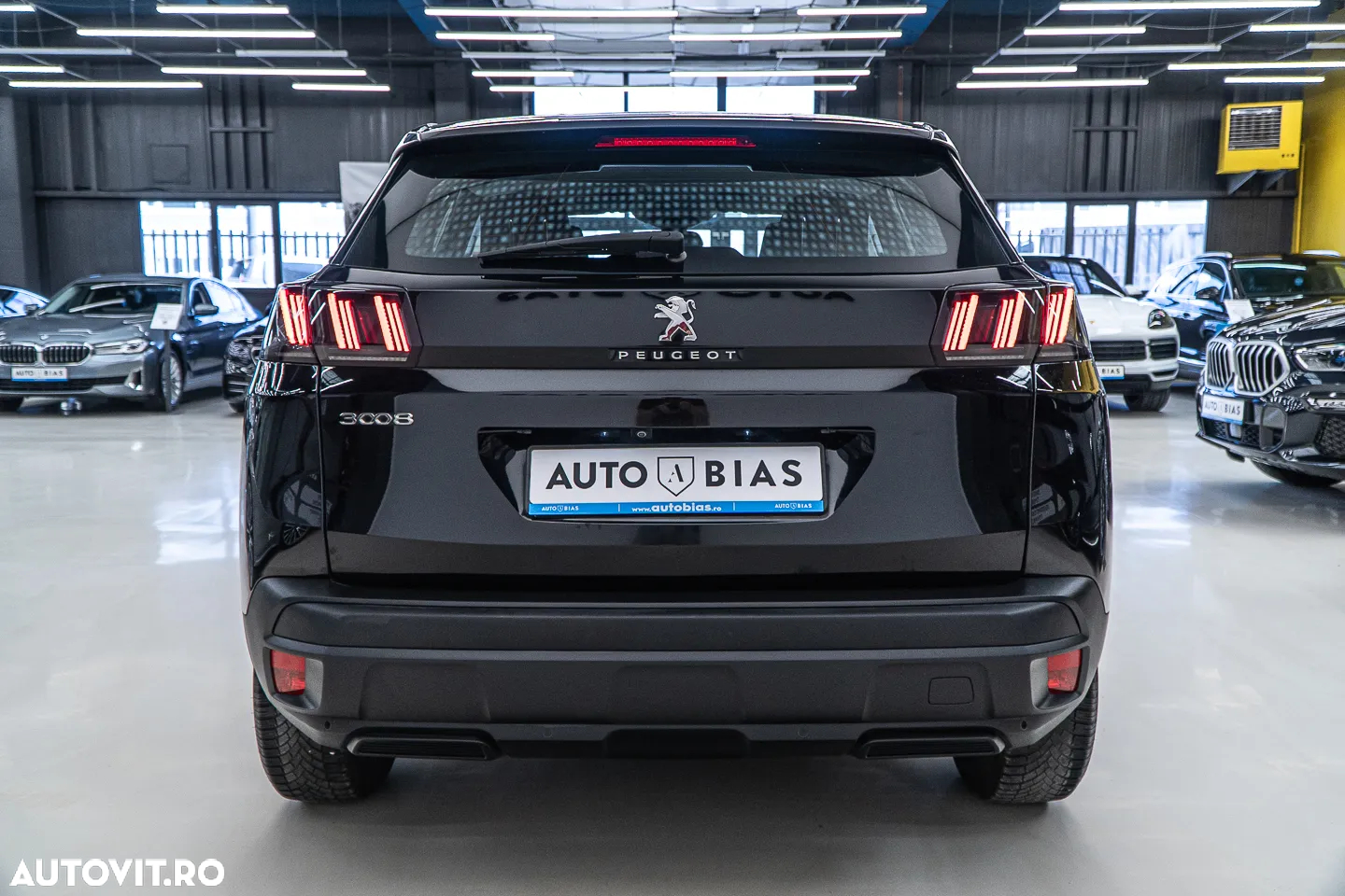 Peugeot 3008 1.2 PureTech 130 EAT8 Allure Pack - 25