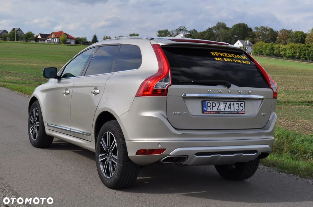 Volvo XC 60 - 6