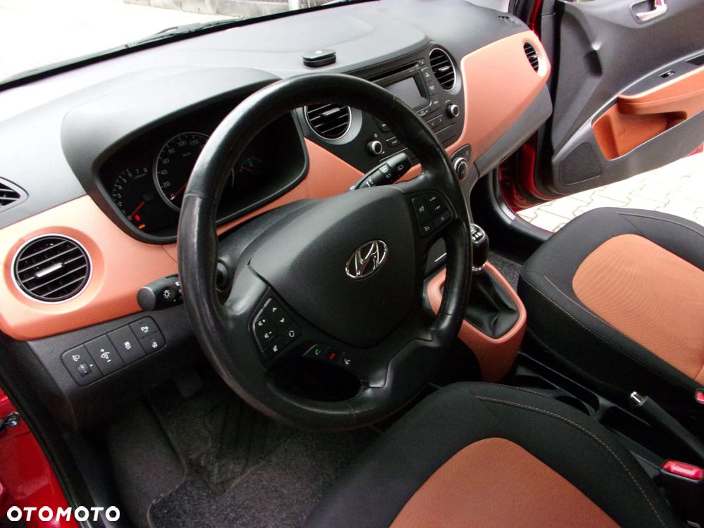 Hyundai i10 1.2 Premium - 18