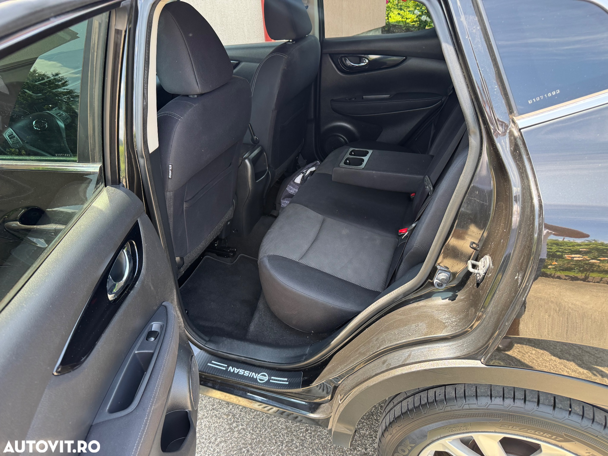 Nissan Qashqai 1.5 DCI TEKNA - 9