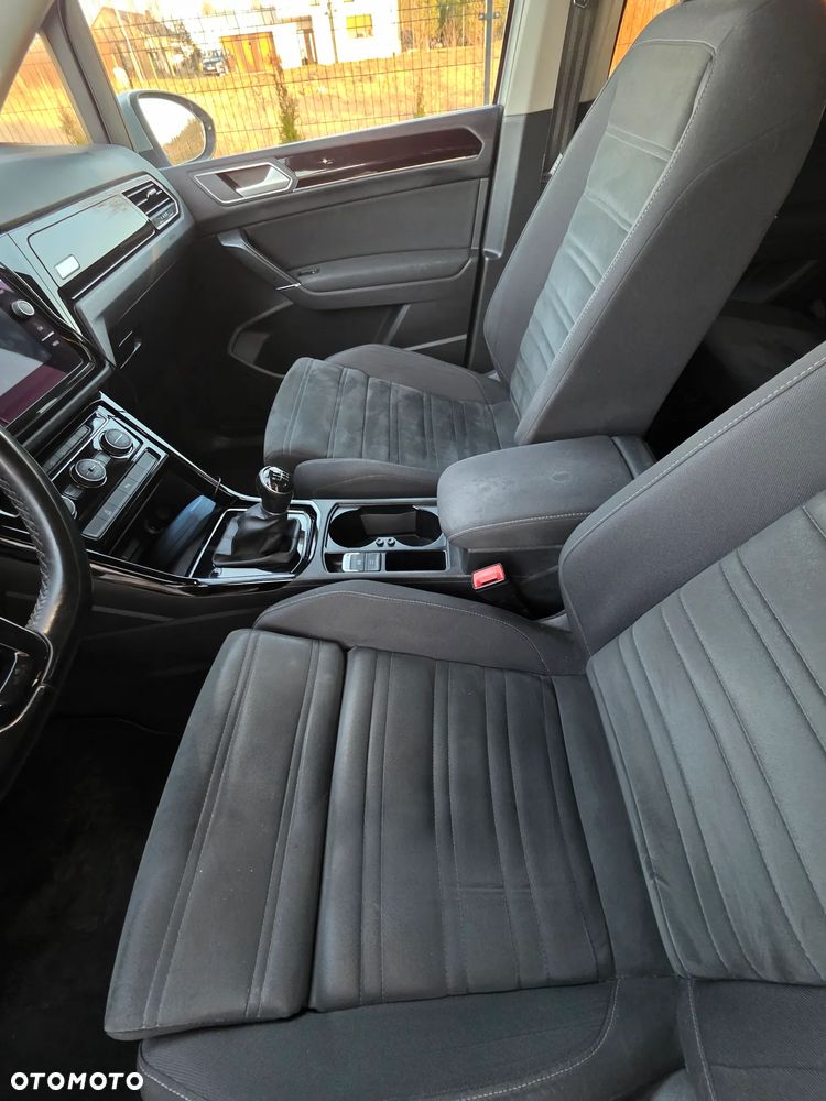 Volkswagen Touran 1.6 TDI SCR (BlueMotion Technology) Comfortline - 11