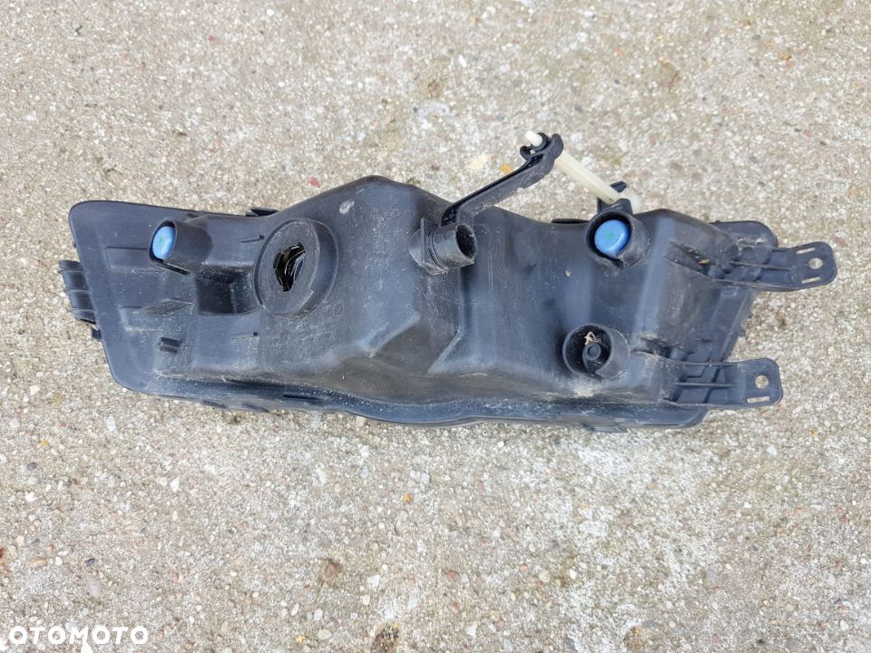Skoda Rapid Monte Carlo 12- ciemny czarny halogen lewy 5JA - 2