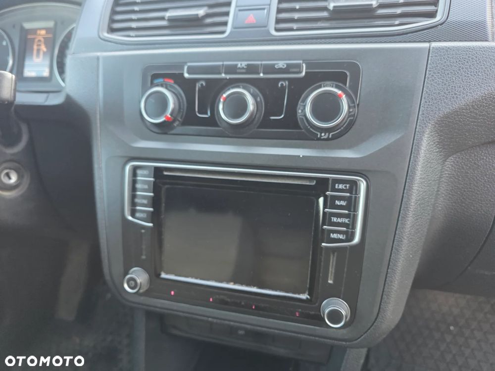 Volkswagen Caddy - 10